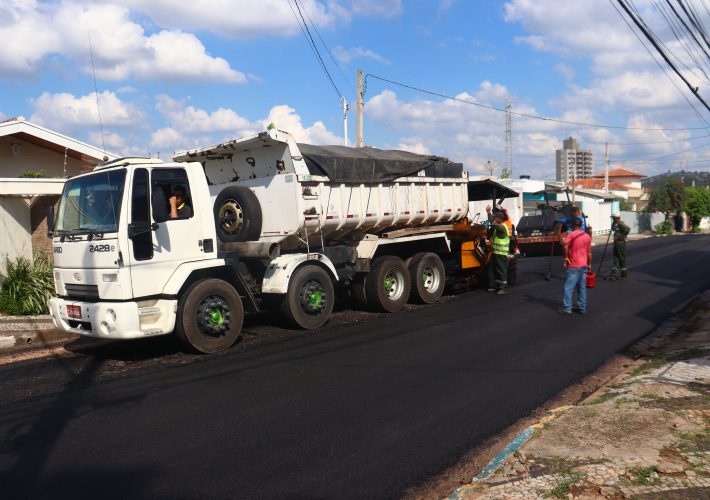 Rua Legal chega a mais uma região e já ultrapassa 50 km em recapeamentos