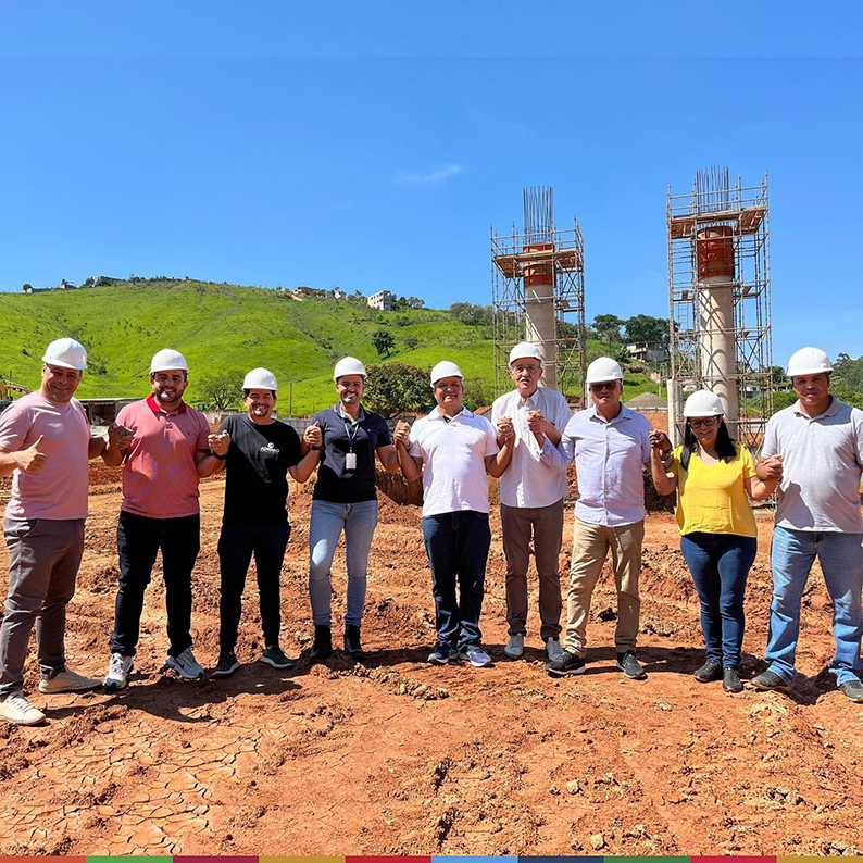 Vice-prefeito Ildo Gusmão vistoria obras do novo viaduto de Morato