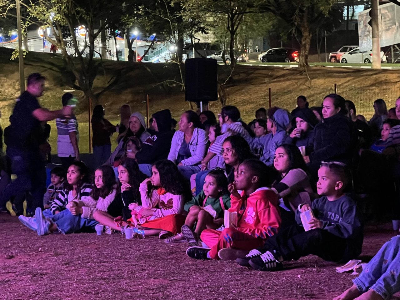 Férias no Parque: garotada lota sessões de cinema ao ar livre no fim de semana!