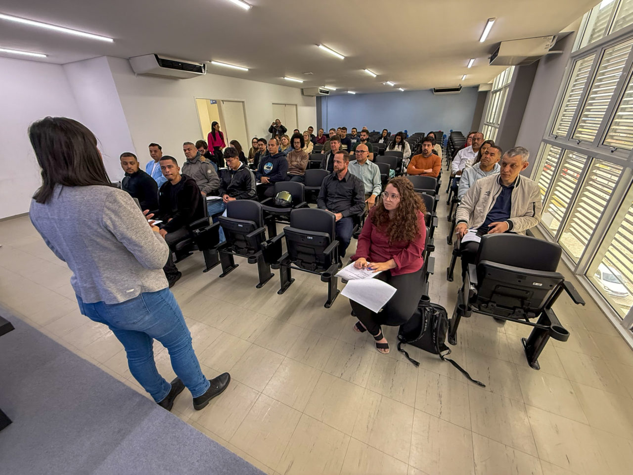Novos servidores tomam posse e passam por integração na Prefeitura de Cajamar