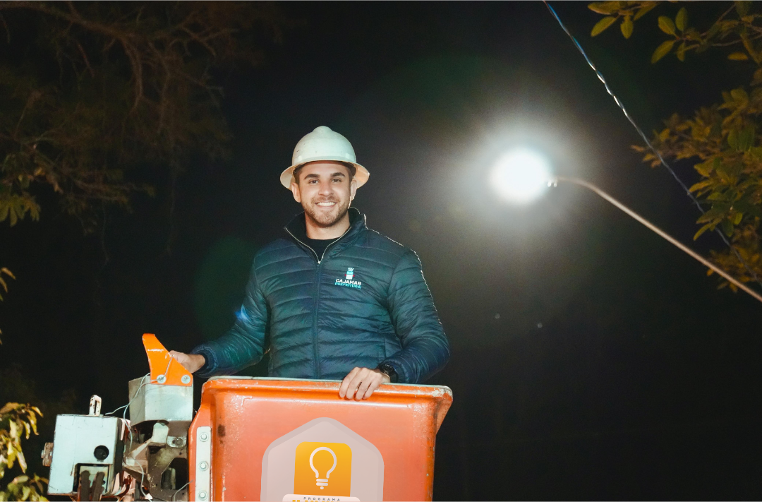 Kauãn assume iluminação completa em Cajamar e levará luz até onde não há postes