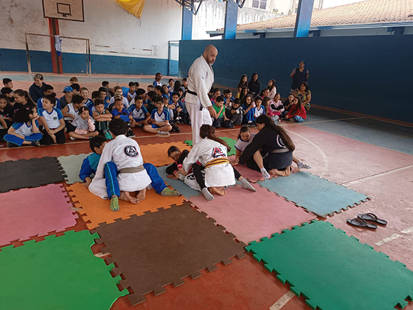Uma experiência inesquecível na EMEF Professora Luciana Pedroni!