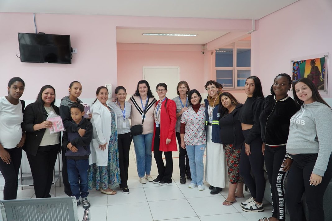 Amamentar é cuidar da vida: roda de conversa na Casa da Mulher fortalece estratégias de apoio às mães 