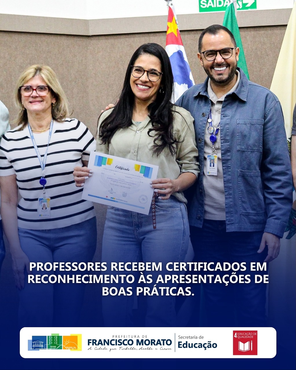Professores recebem certificados em reconhecimento às apresentações de boas práticas