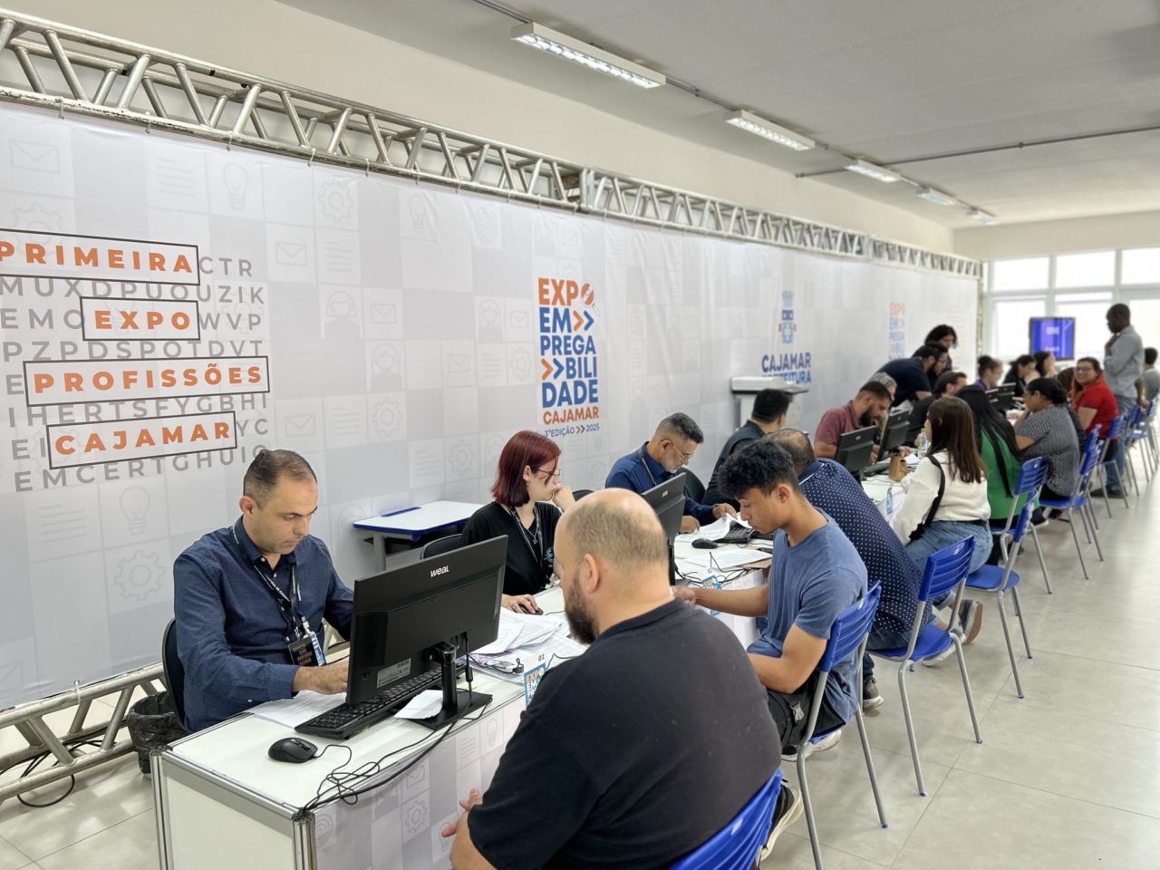 3ª Expo Empregabilidade de Cajamar tem início com mais de 10 mil vagas de emprego disponíveis