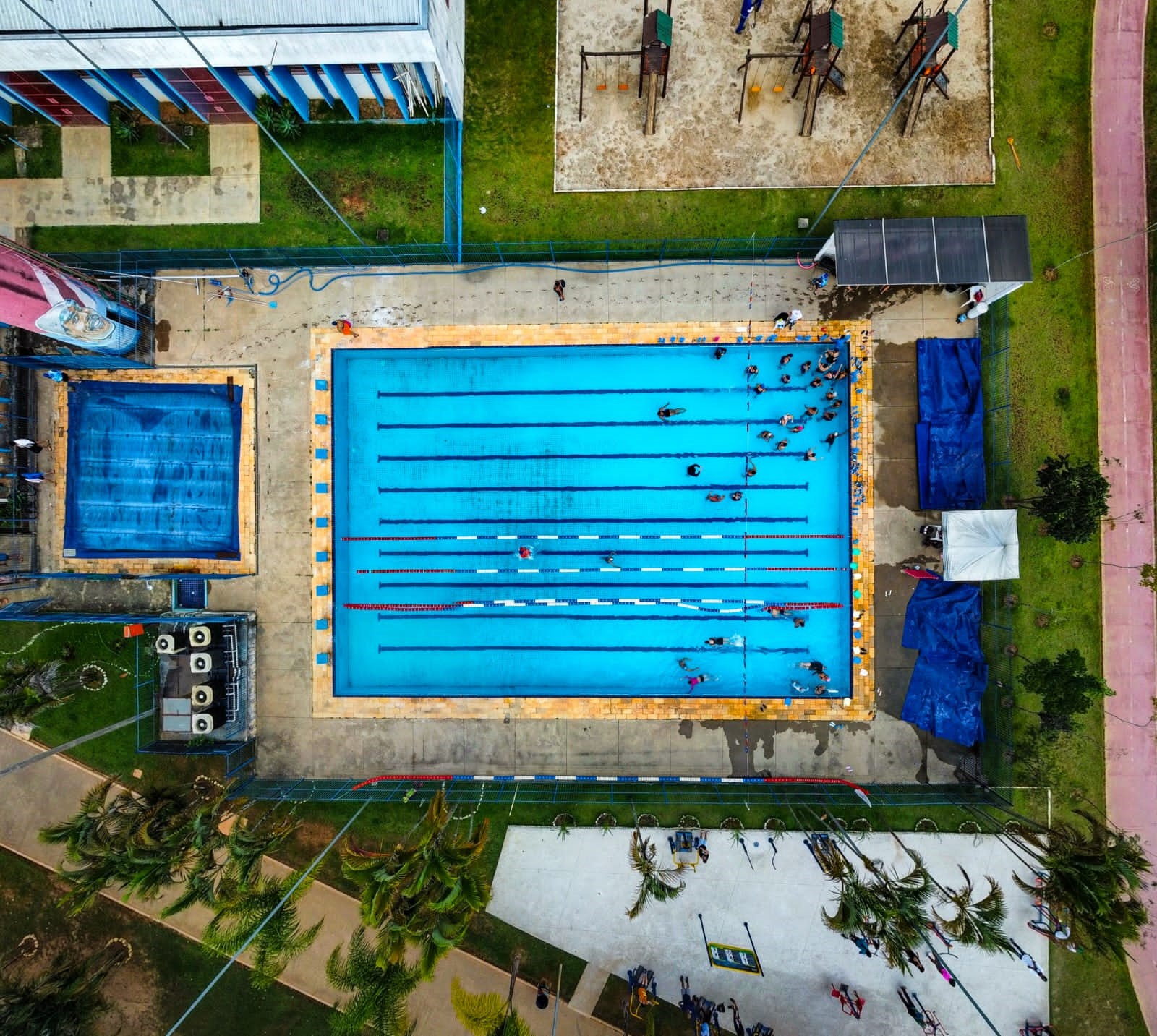 Piscina do Parque Municipal de Franco da Rocha reabre para atividades esportivas e recreativas