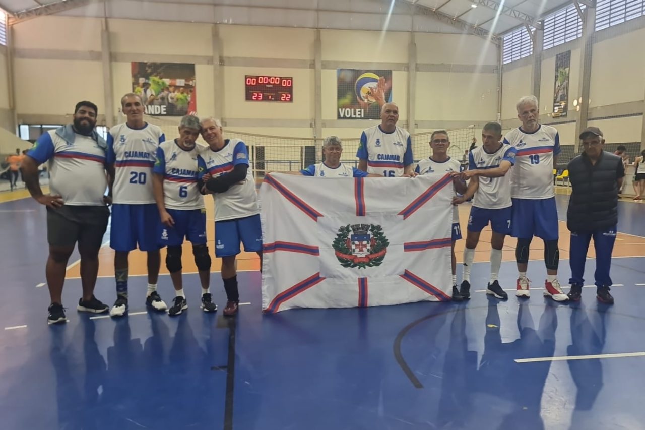 Cajamar é campeã no JATISPA 2025 na categoria vôlei masculino 60+
