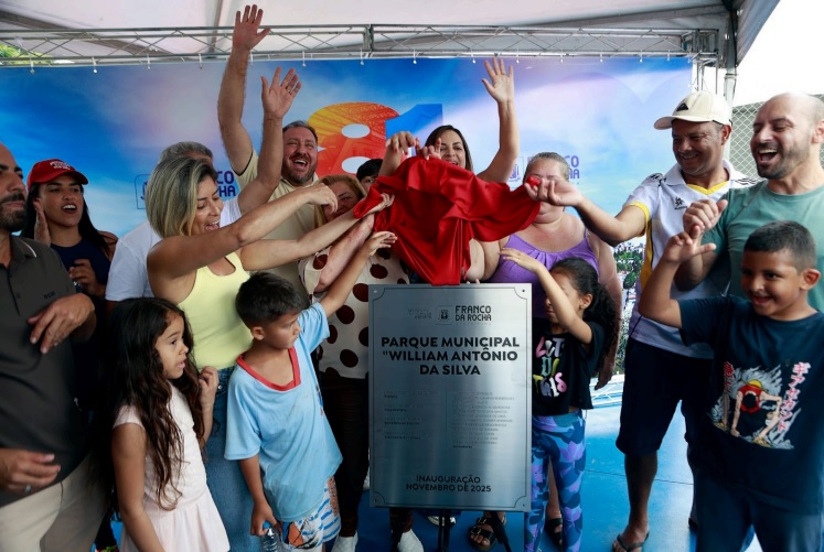 Parque Municipal William Antônio da Silva é inaugurado e transforma rotina no Jardim Luciana