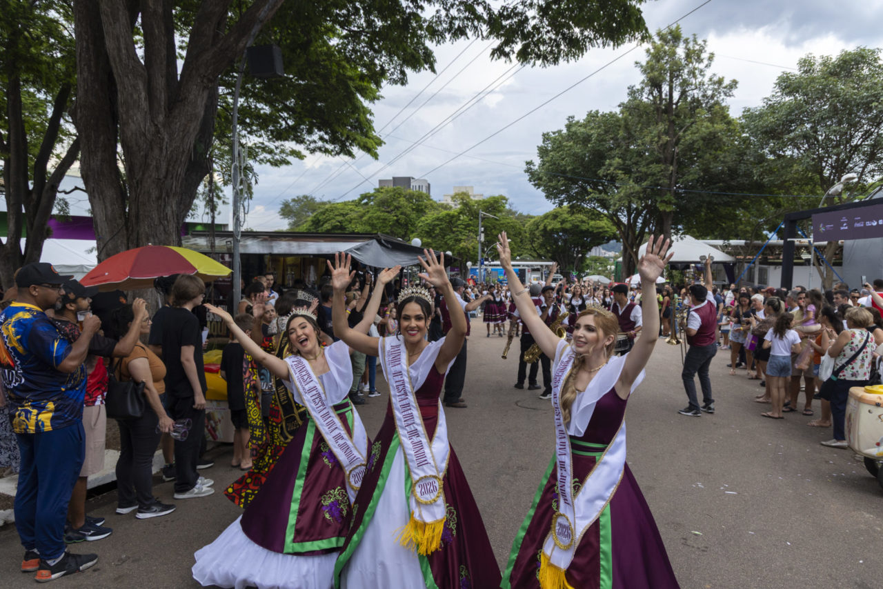 Segundo final de semana da 41ª Festa da Uva e 12ª Expo Vinhos recebe mais de 82 mil visitantes