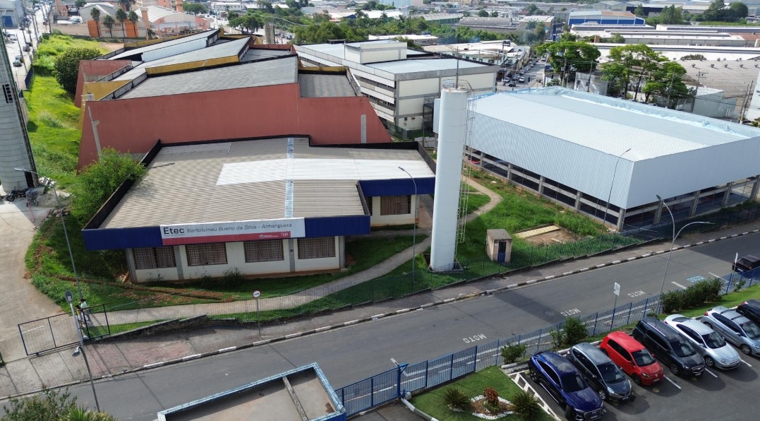 Prefeitura realiza reforma e ampliação da Etec Bartolomeu na Fazendinha